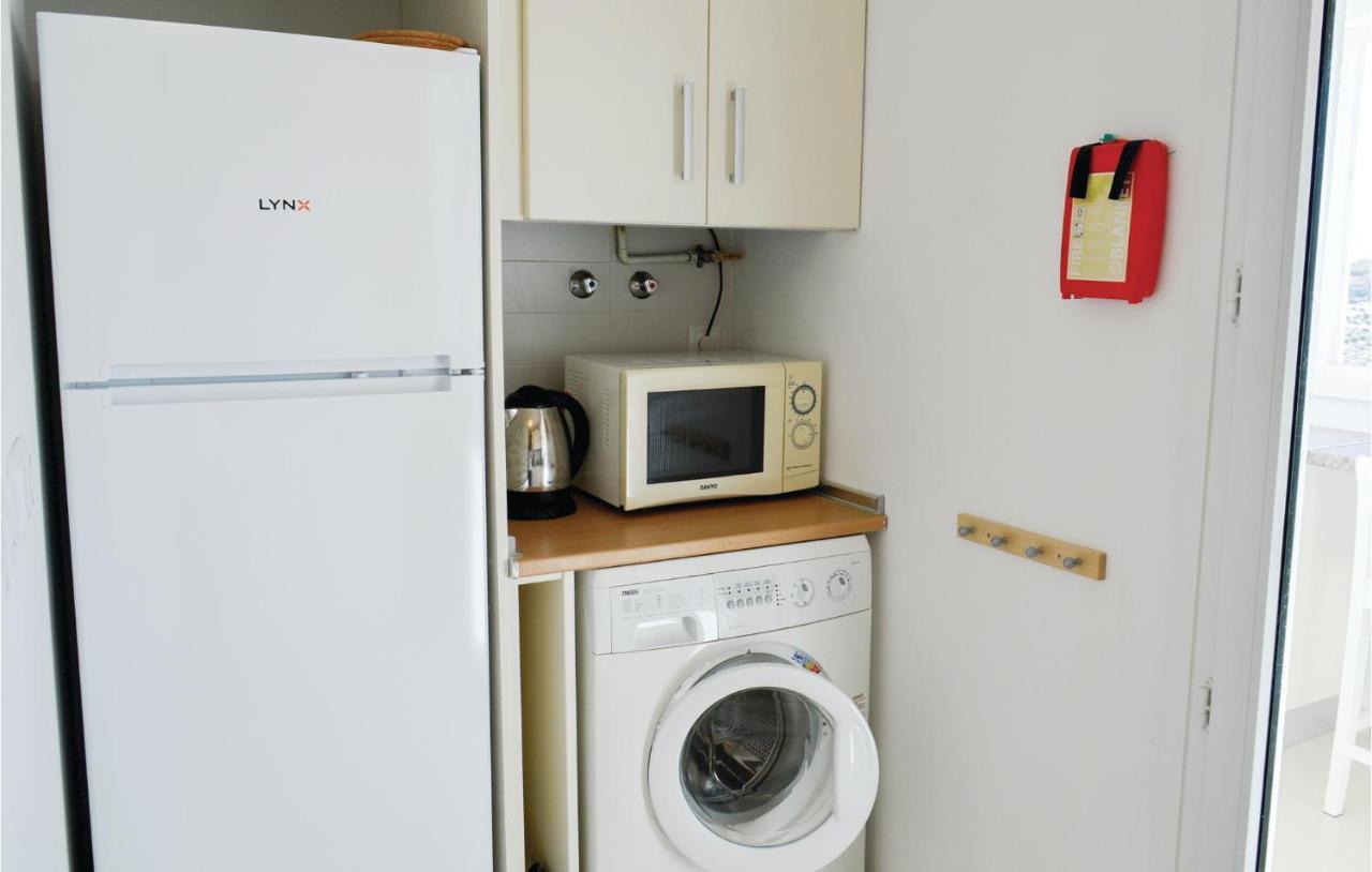Beautiful Apartment In Sucina With Wifi Luaran gambar